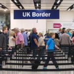 Sokkal kevesebben jönnek, és egyre többen mennek az EU polgárok Angliából