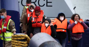 Egészen elképesztő, de az Ukrajnából jött menekültek egy részét is Ruandába deportálhatják Nagy-Britanniából