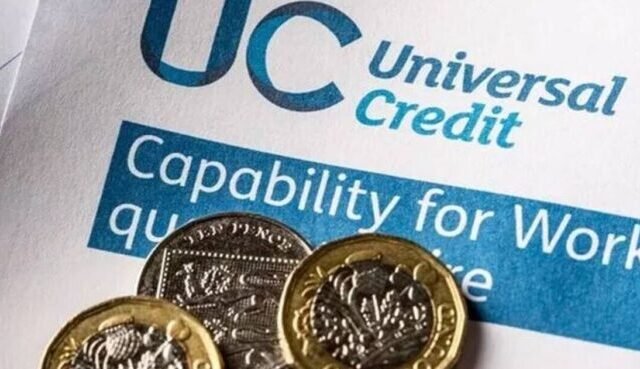 Sok Universal Credit-et kapó személy lehet jogosult extra 201 GBP-re Nagy-Britanniában
