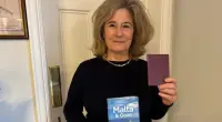 Leszállítottak egy nőt az egyik londoni repülőjáratról, majd kiderült, hogy a személyzet rosszul tudta az útlevéllel kapcsolatos szabályokat