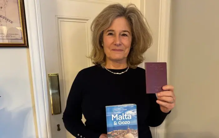 Leszállítottak egy nőt az egyik londoni repülőjáratról, majd kiderült, hogy a személyzet rosszul tudta az útlevéllel kapcsolatos szabályokat