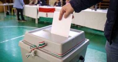 Rekord részvétel: Már több mint 4 millióan szavaztak - itt vannak a legfrissebb adatok