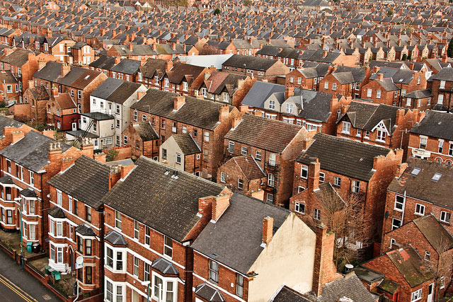 Hol, milyen fizetés kell, hogy lakást vehess Nagy-Britanniában - megdöbbentő adatok 2