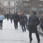 Emberéletet is követelt a Doris vihar, ami fél Angliát megbénította egy teljes napra