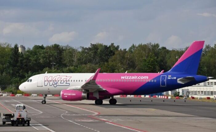Az egyik Wizz Air járat utasai 1 napos késéssel jutottak csak vissza Budapestre pont szenteste napján 1