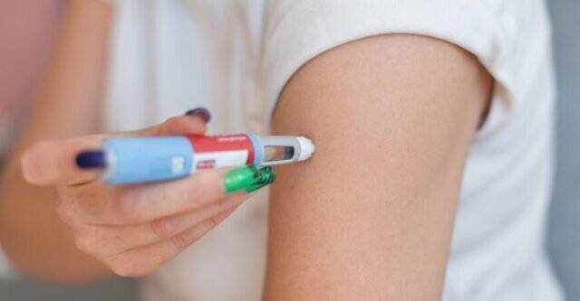 Az elhízás nem gyógyítható csak fogyókúrás injekciókkal – figyelmeztetnek vezető brit orvosok