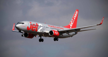 Meghalt egy utas egy angliai repülőjáraton, amelynek kényszerleszállást kellett végrehajtania