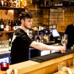 Korlátlan alkoholfogyasztási lehetőséget kínál egy londoni étterem a hét minden napján